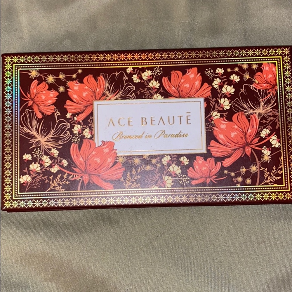 Ace Beaute Bronzed In Paradise Bronzer Pallette